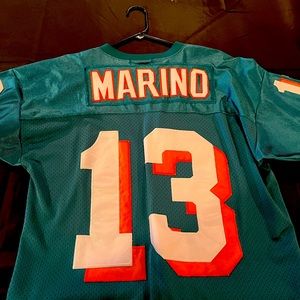 Dan Marino(Player of the Century jersey)